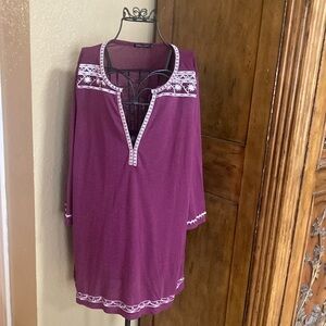 Urban Coco embroidered tunic top size 2XL, EUC